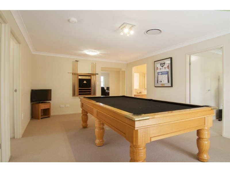 14 Oltrarno Place, Bridgeman Downs QLD 4035