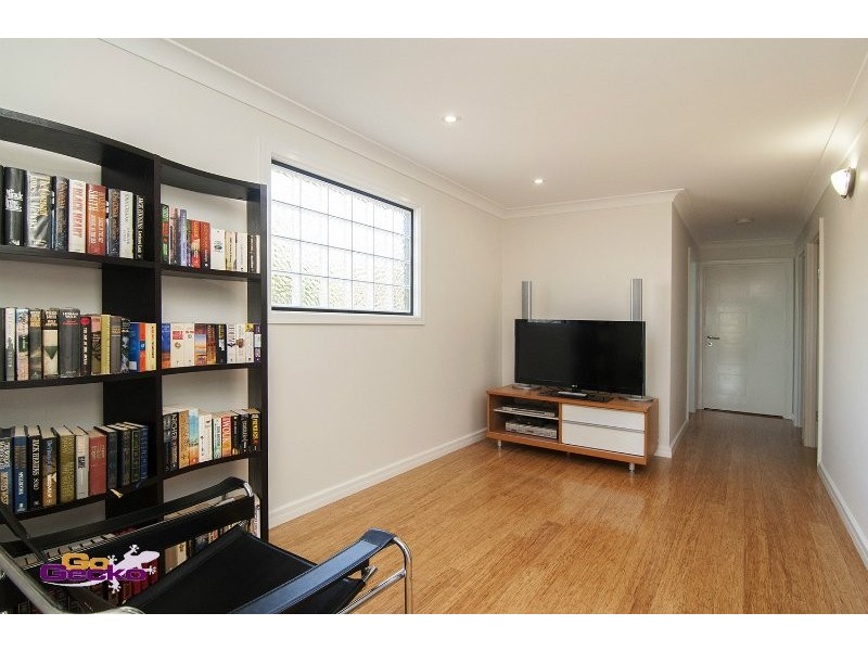 40 Regency St, Brighton QLD 4017