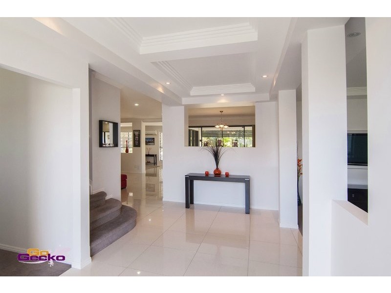 23 Cerbaia Close, Bridgeman Downs QLD 4035