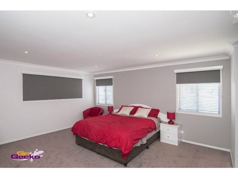 23 Cerbaia Close, Bridgeman Downs QLD 4035