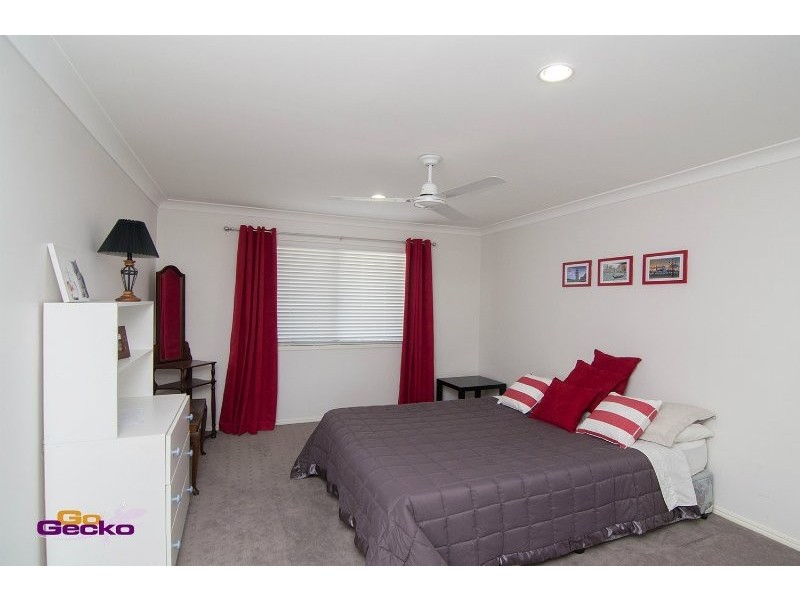 23 Cerbaia Close, Bridgeman Downs QLD 4035