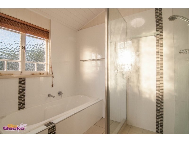 2 Kelly Road, Banyo QLD 4014