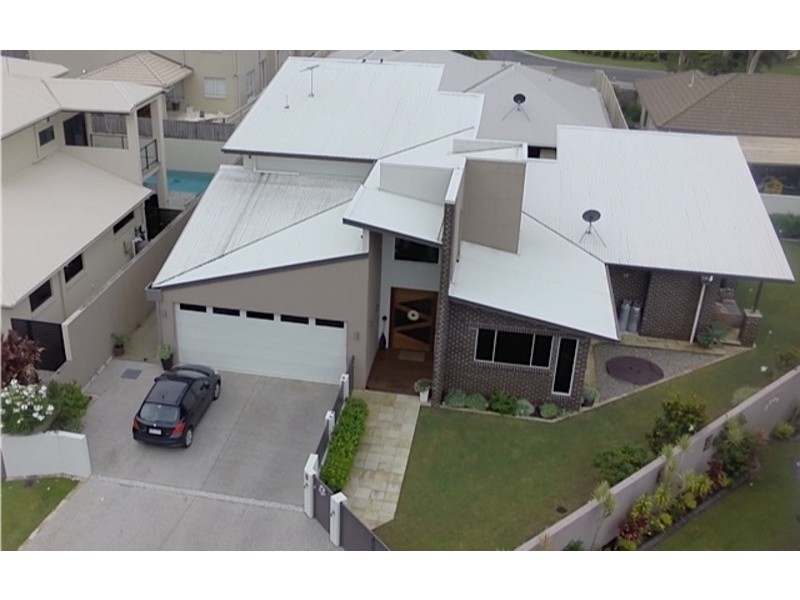 14 Silverbirch Pl, Bridgeman Downs QLD 4035