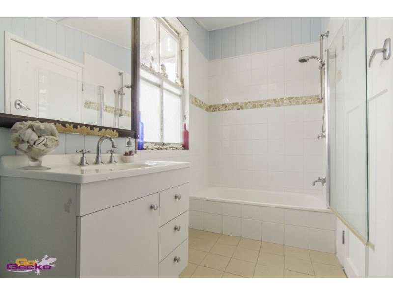 22 Washington Street, Deagon QLD 4017