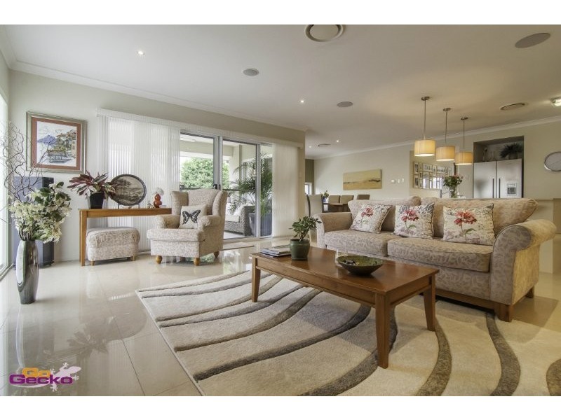 80 Lillydale St, Carseldine QLD 4034