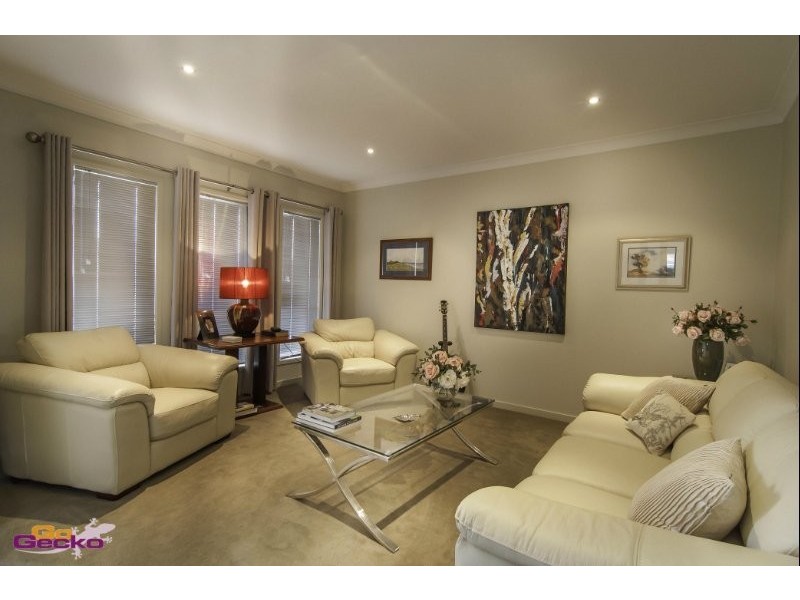 80 Lillydale St, Carseldine QLD 4034