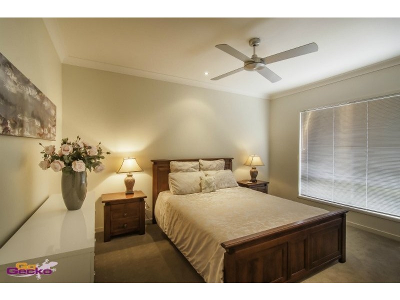 80 Lillydale St, Carseldine QLD 4034