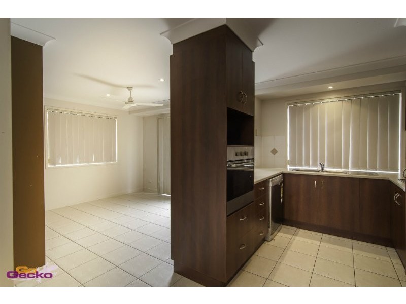 7 Caribou Crescent, Fitzgibbon QLD 4018