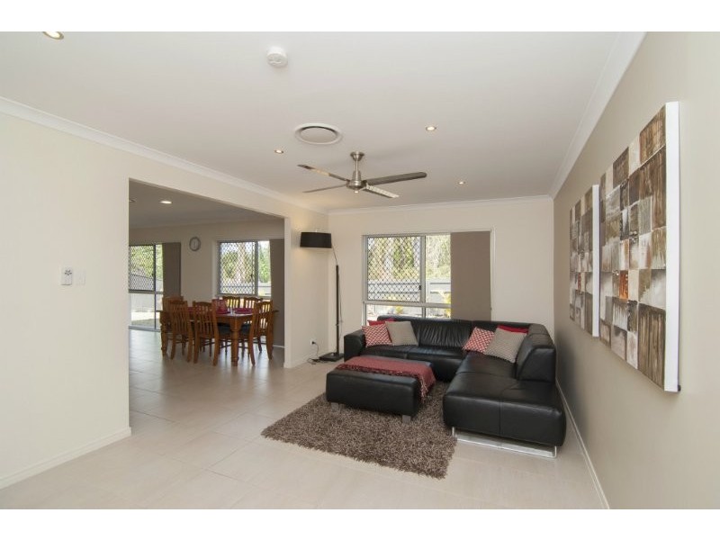 Bridgeman Downs QLD 4035
