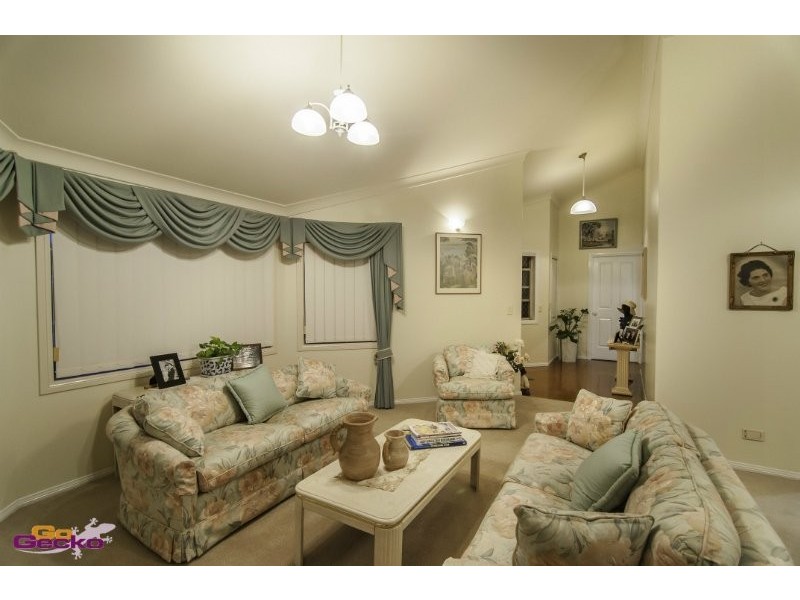 39 Muneera Cres, Aspley QLD 4034