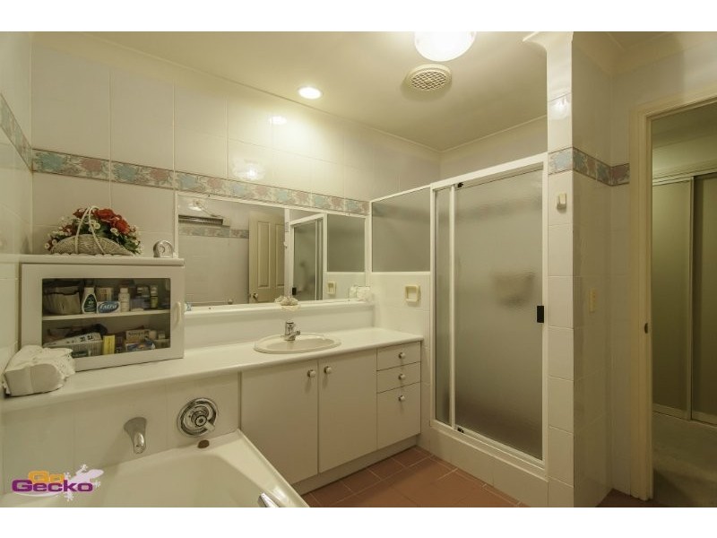 39 Muneera Cres, Aspley QLD 4034