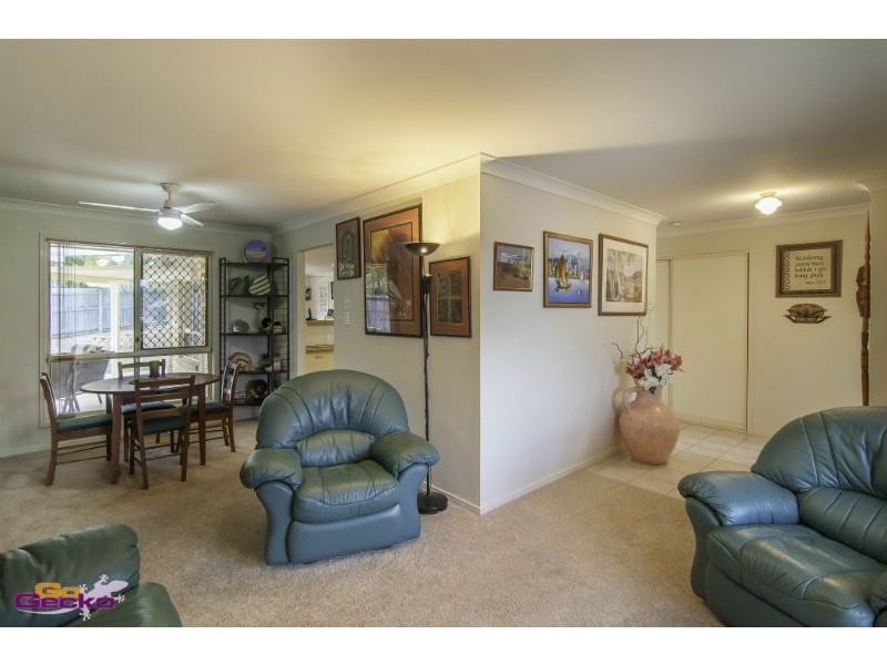 16 Kinross Street, Strathpine QLD 4500