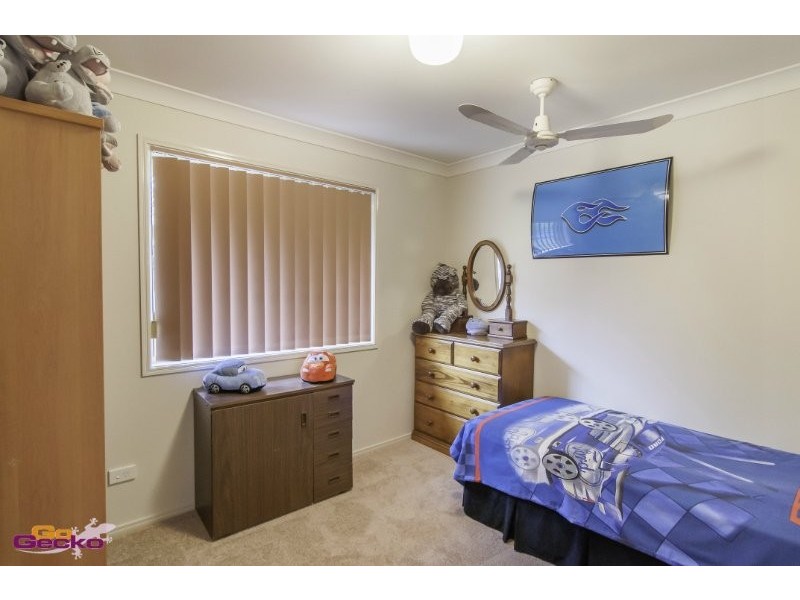 16 Kinross Street, Strathpine QLD 4500
