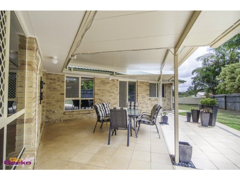 16 Kinross Street, Strathpine QLD 4500