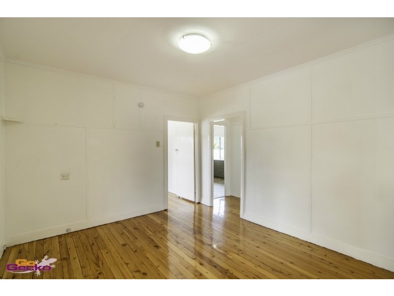 33 Elliott Road, Banyo QLD 4014