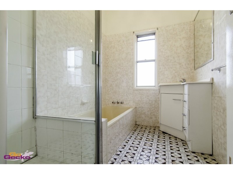 33 Elliott Road, Banyo QLD 4014