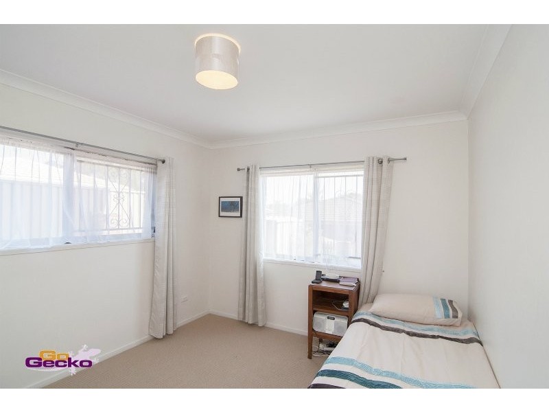 19 Stonycroft St, Aspley QLD 4034