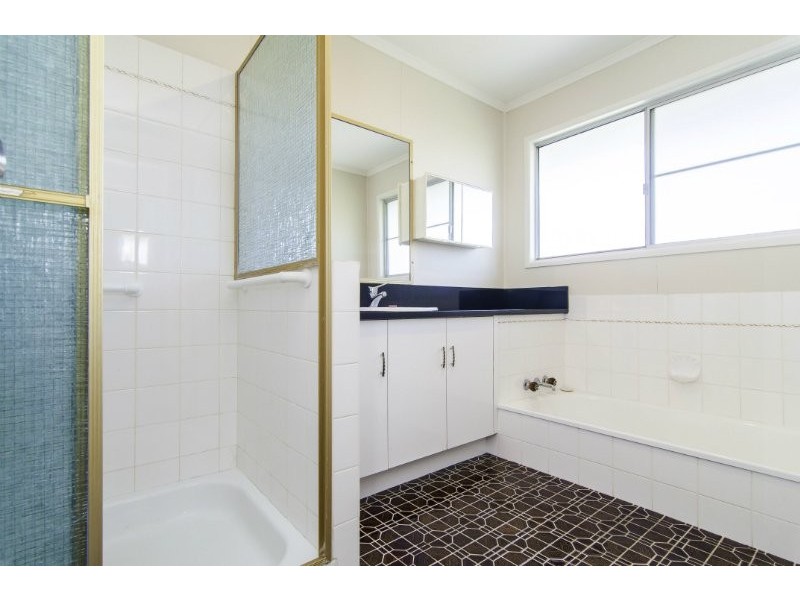 42 Bungowla Street, Bracken Ridge QLD 4017