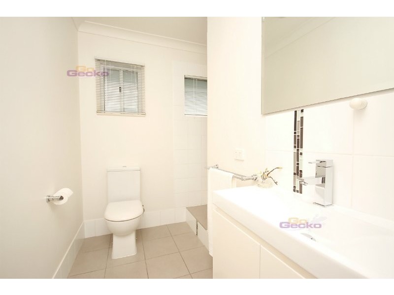 72 Lucan Avenue, Aspley QLD 4034