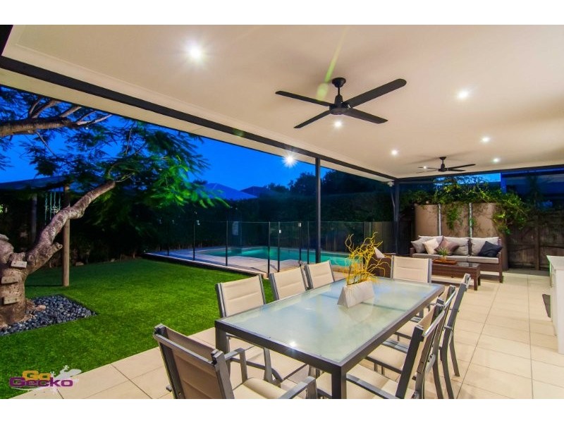 27 Junior Terrace, Northgate QLD 4013