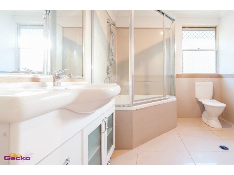 23 Kurago Street, Chermside West QLD 4032