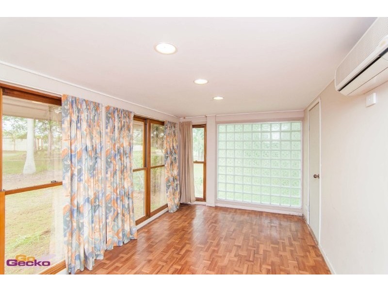 40 Priestley Road, Bridgeman Downs QLD 4035