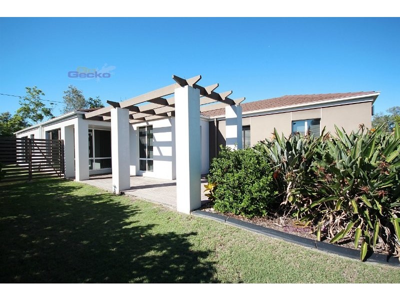 27 Cyperus Crescent, Carseldine QLD 4034