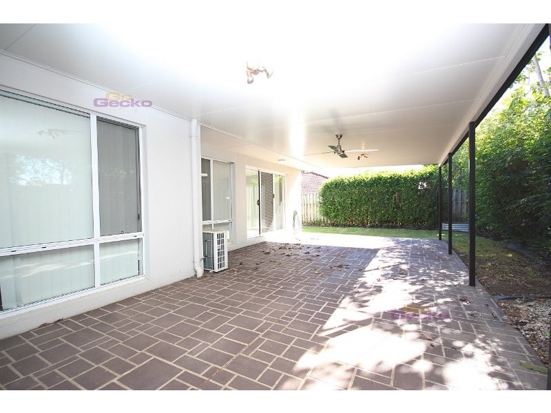 27 Cyperus Crescent, Carseldine QLD 4034