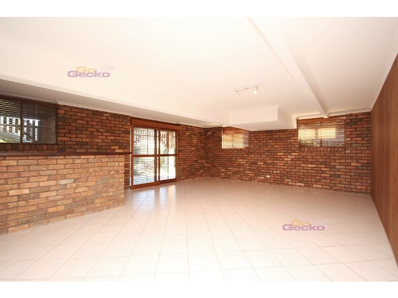 54 Love Street, Northgate QLD 4013