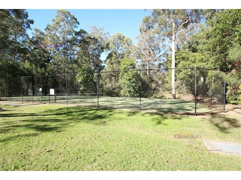 2/360 Simpsons Road, Bardon QLD 4065