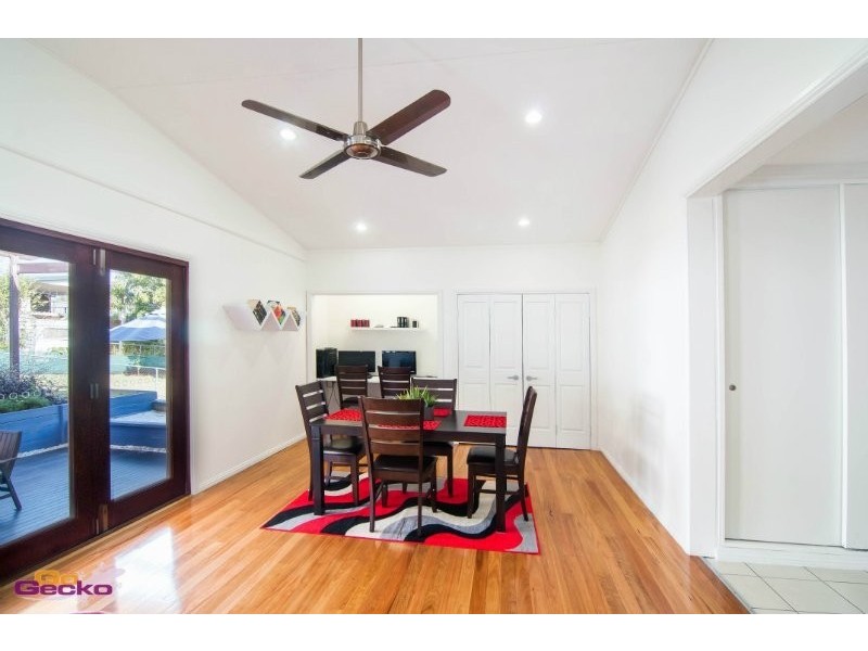 24 Viney Street, Chermside West QLD 4032