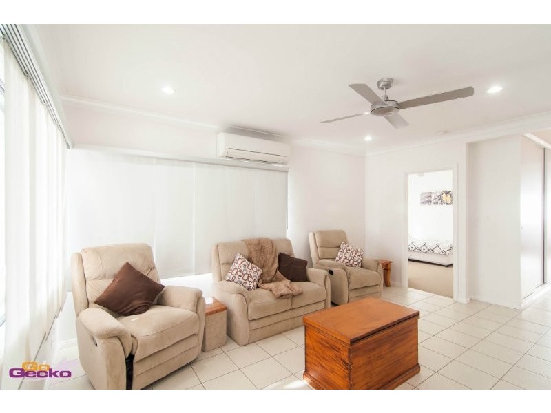 24 Viney Street, Chermside West QLD 4032