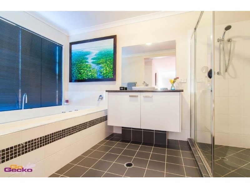 11 Somers Street, Nudgee QLD 4014