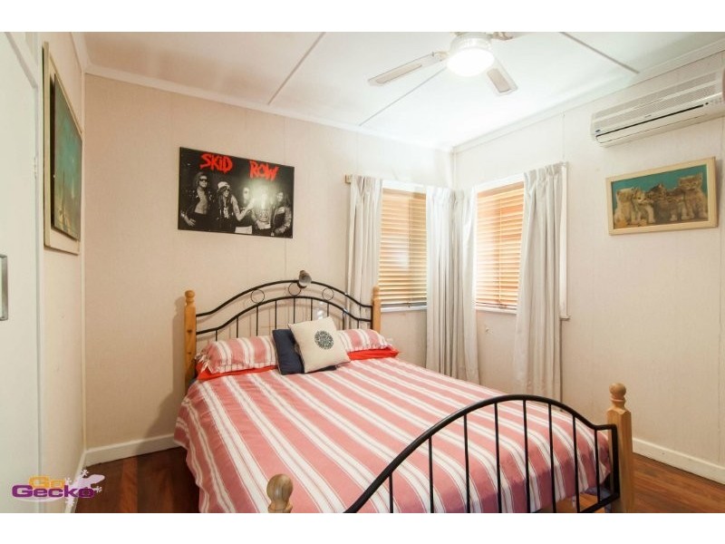 17 Parkmore Street, Boondall QLD 4034