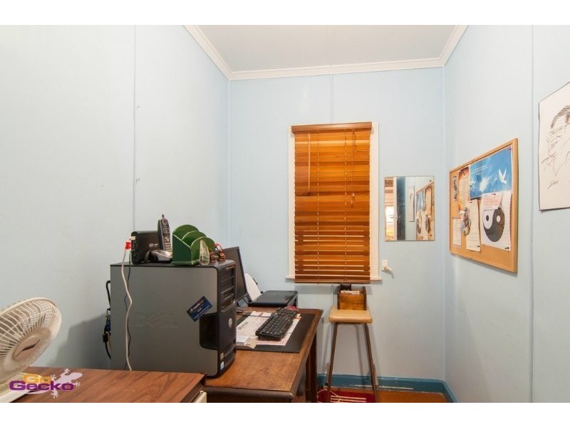 17 Parkmore Street, Boondall QLD 4034