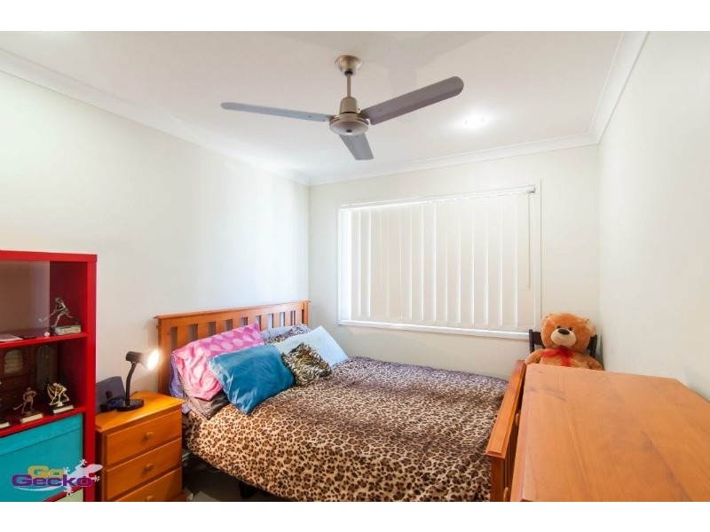 17 Gabrielle Court, Kallangur QLD 4503