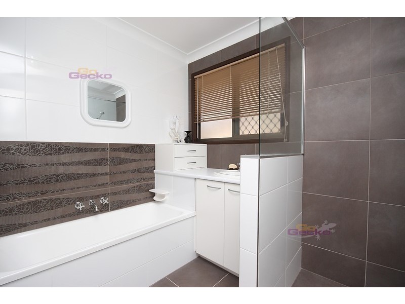 22 Beeville Road, Petrie QLD 4502