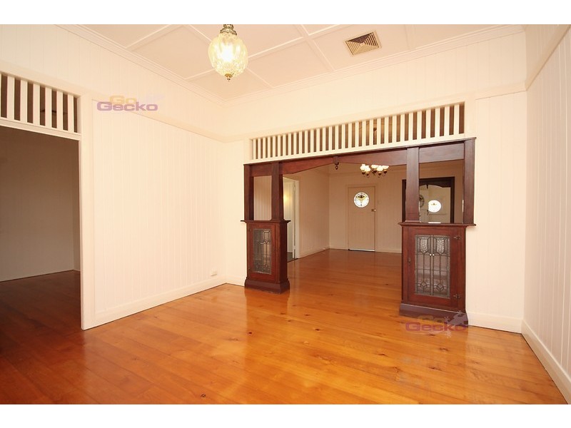 54 Love Street, Northgate QLD 4013