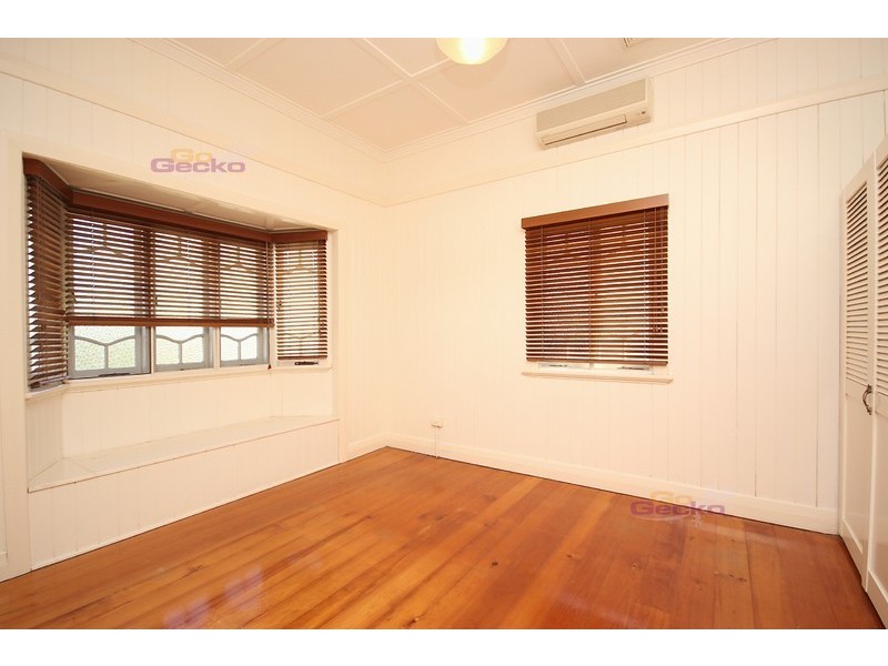 54 Love Street, Northgate QLD 4013