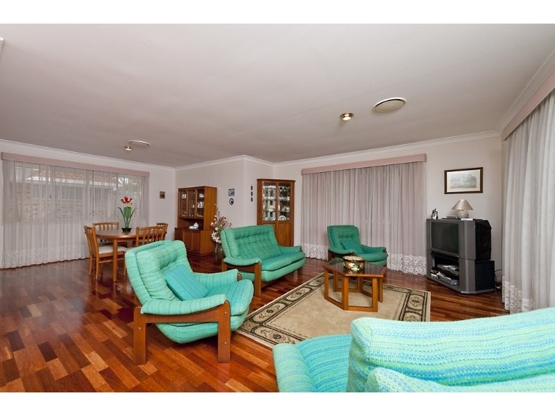 9 Canadel St, Carseldine QLD 4034