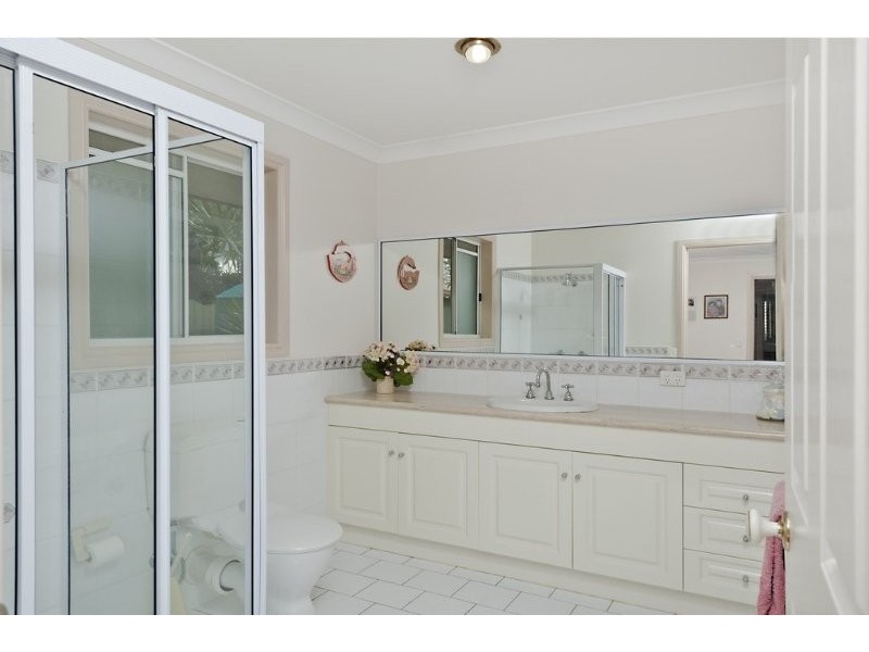 9 Canadel St, Carseldine QLD 4034