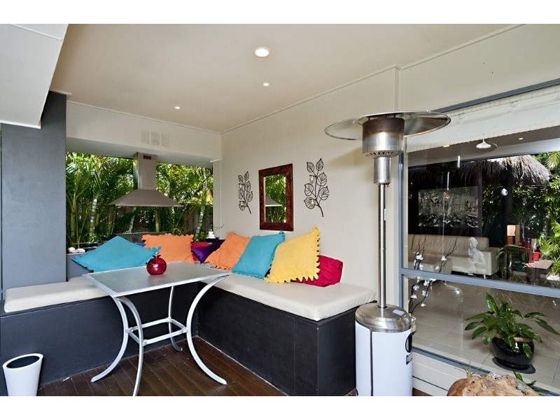 6 Estonia Avenue, Bridgeman Downs QLD 4035