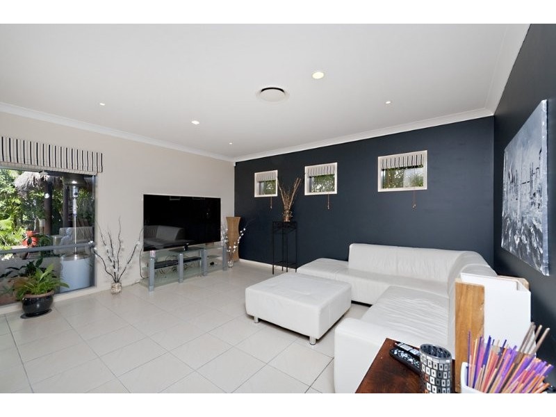 6 Estonia Avenue, Bridgeman Downs QLD 4035