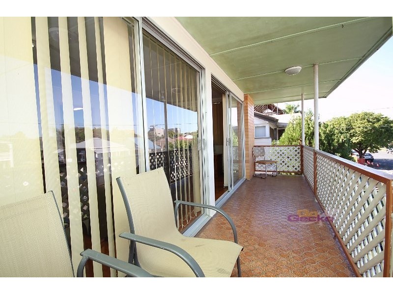 61 Stoneleigh St, Albion QLD 4010