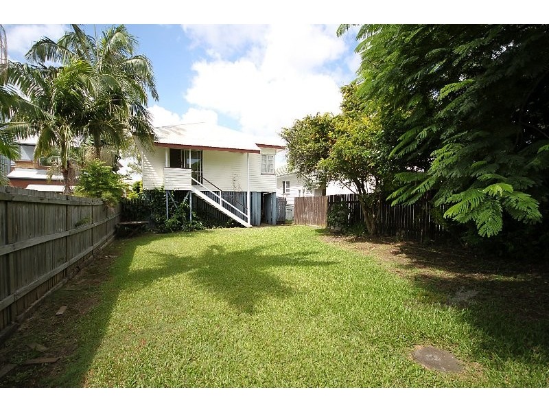 30 Henchman st, Nundah QLD 4012