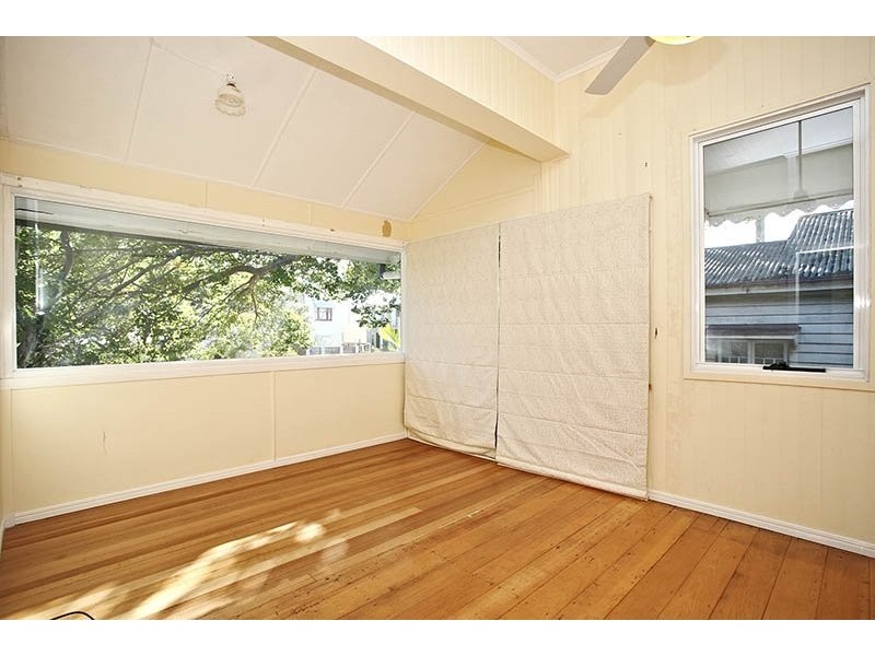 291 Nudgee Rd, Hendra QLD 4011