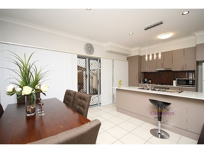 4/10 David Street, Nundah QLD 4012