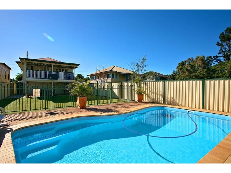 19 Meredith St, Banyo QLD 4014