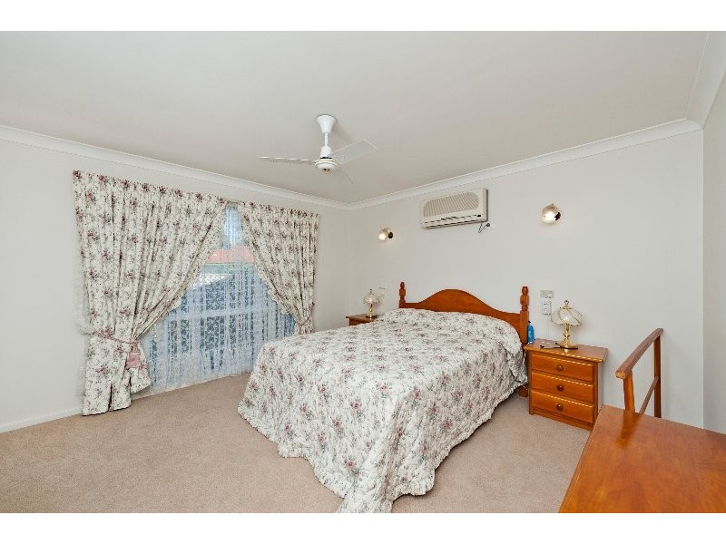 16 Hillcrest St, Aspley QLD 4034