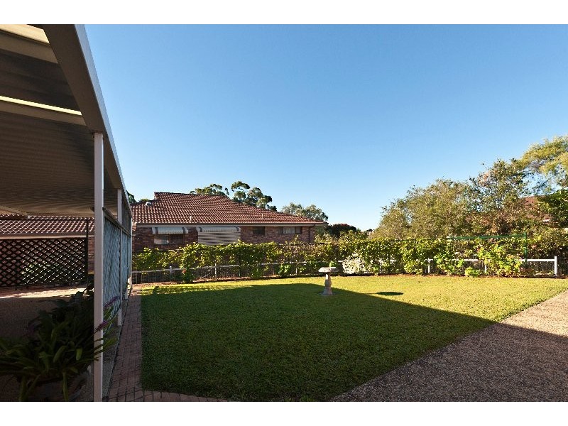 16 Hillcrest St, Aspley QLD 4034